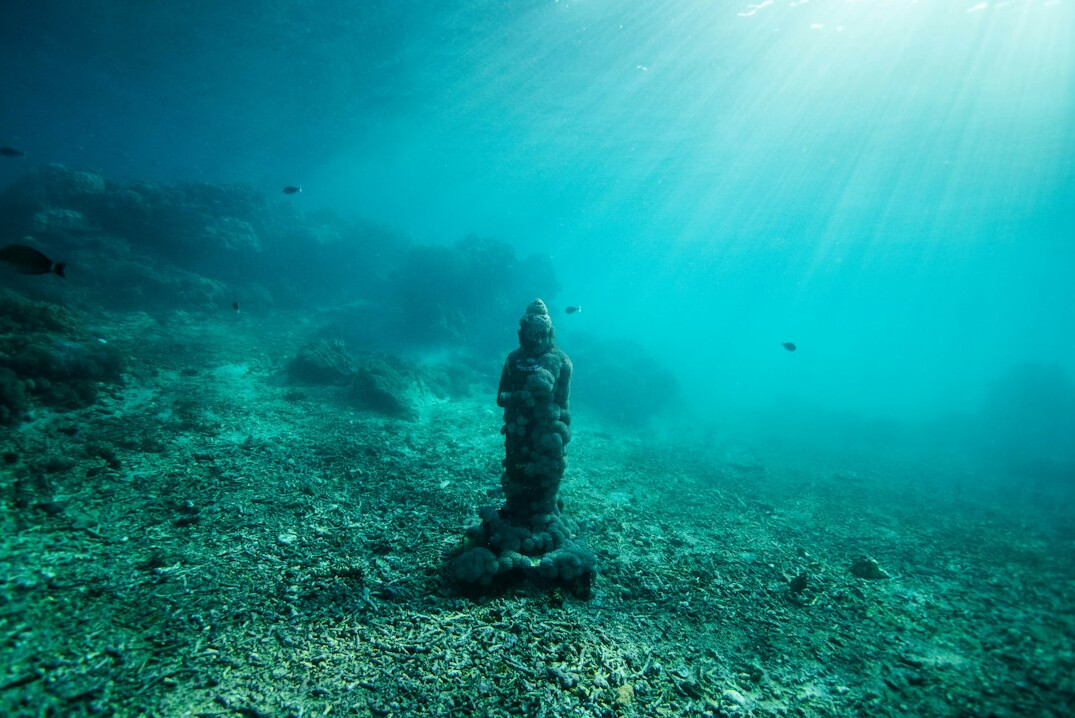 underwater ancient ruins