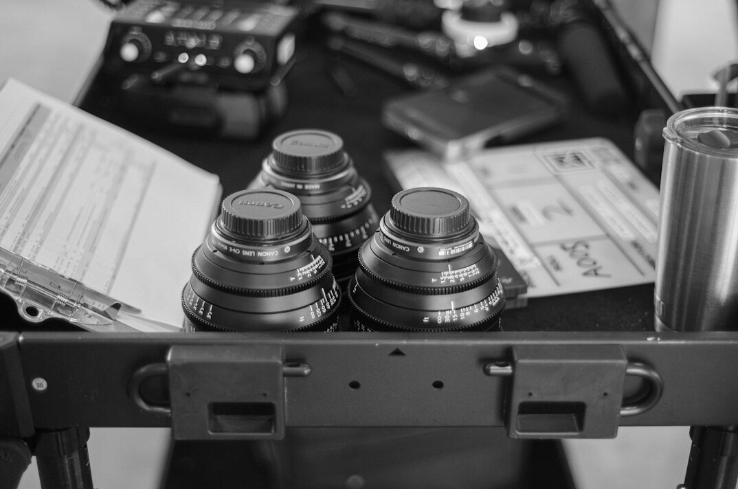 investigators with cameras
